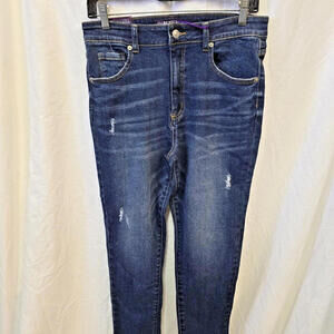 Love Revival Women Blue Distressed Jeans‎ 13 NWT